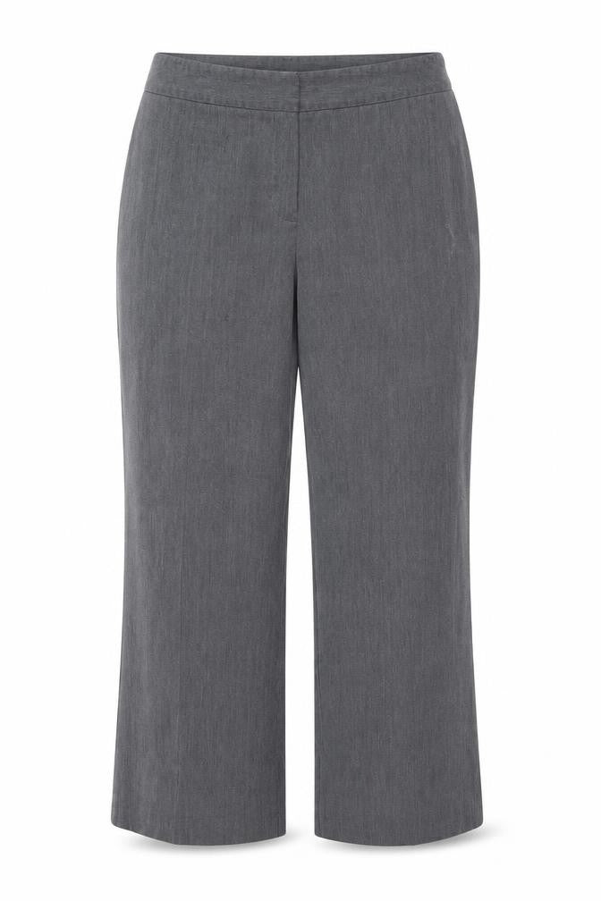 Front view of Mia Moda women’s grey polyester cropped trousers, size UK 18, 26.5-inch leg regular zip