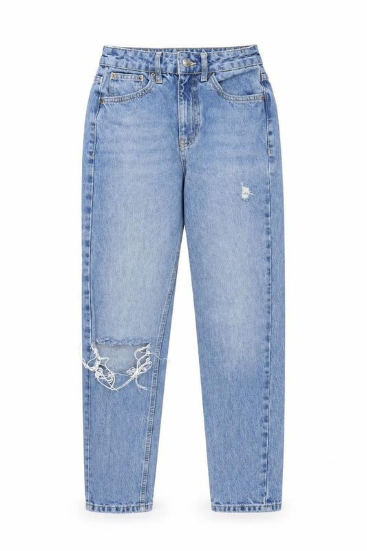 Front view of Topshop women’s blue cotton mom jeans, size UK 25, in, 28-inch leg regular zip
