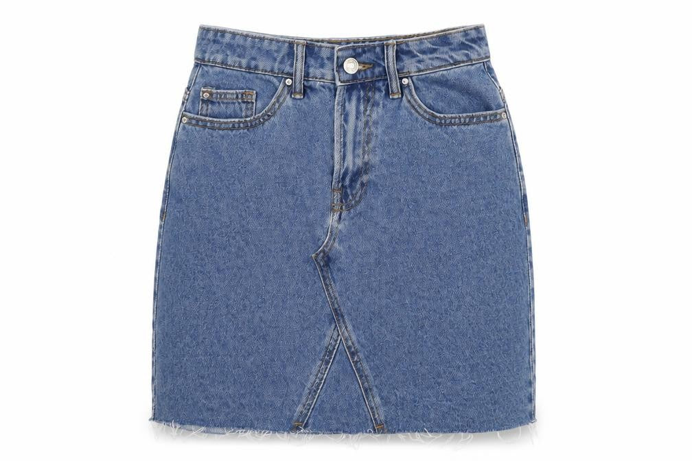 Front view of Denim & Co. women’s black cotton mini skirt, size UK 6, button