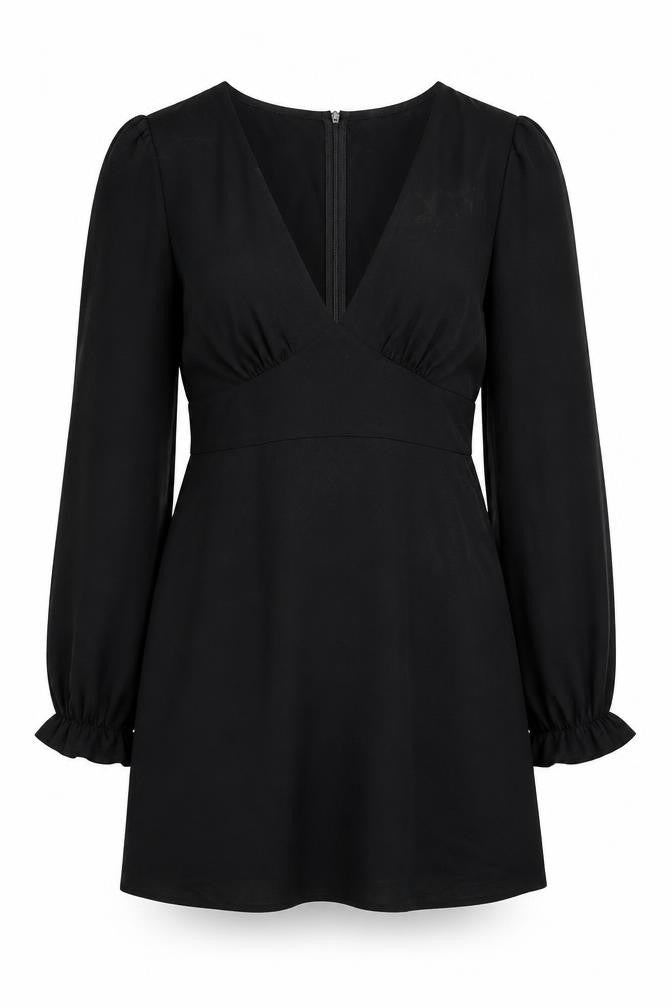 Front view of SHEIN women’s black polyester a-line, size L, v-neck zip