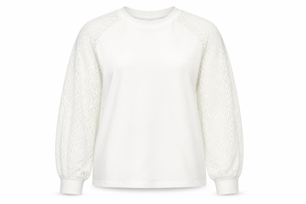 Front view of SHEIN women’s white round neck polyester jumper, size L