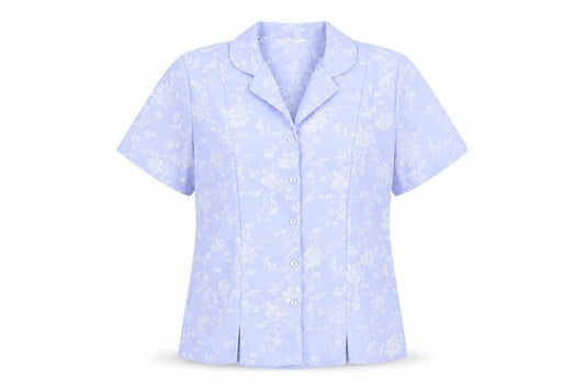 Front view of Bonmarché women’s purple floral polyester basic button-up, size UK 12, collared