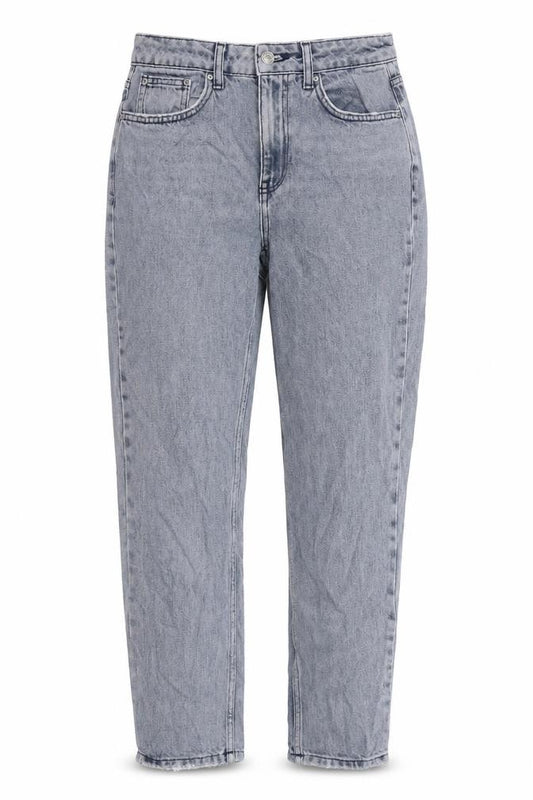 Front view of Topshop women’s blue cotton mom jeans, size UK 25, in, 30-inch leg regular zip