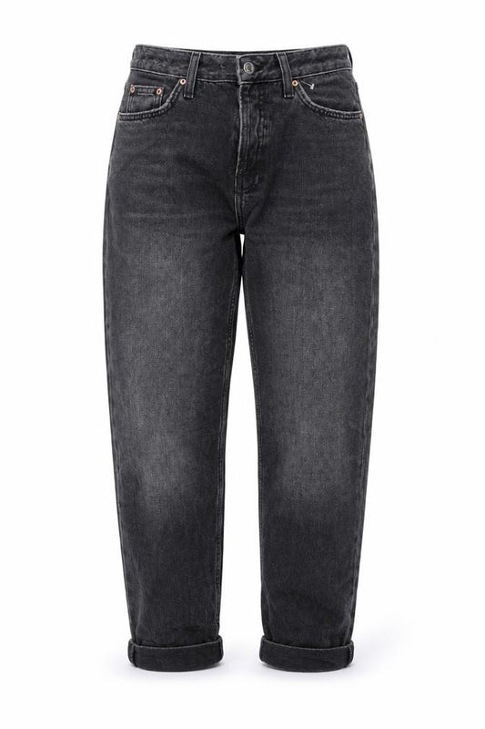 Front view of Topshop women’s black cotton mom jeans, size UK 25, in, 32-inch leg regular zip