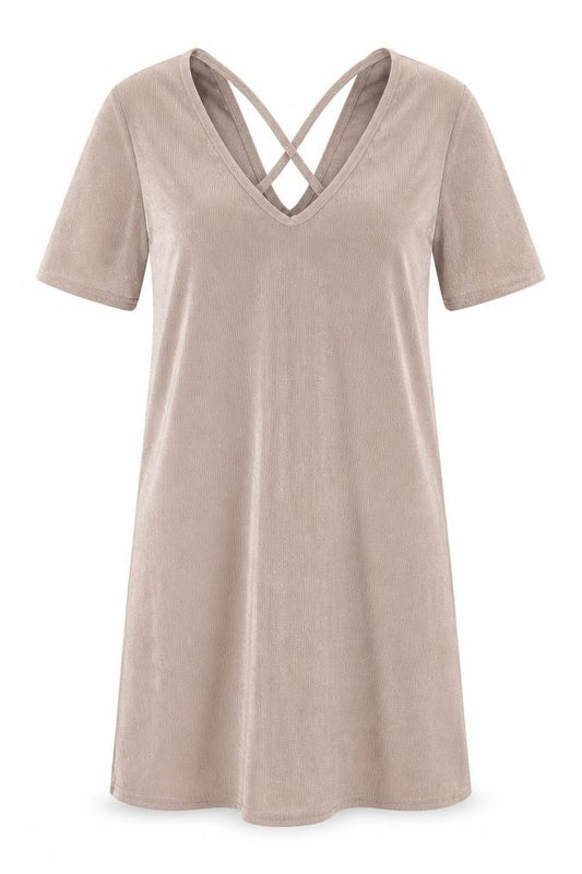Front view of Missguided women’s pink polyester a-line, size UK 6, v-neck pullover