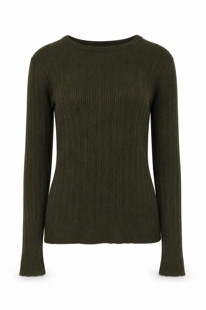 Front view of Primark women’s green round neck acrylic jumper, size S