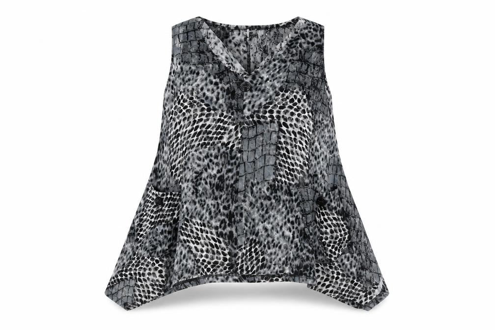 Front view of Tina Taylor women’s black animal print polyester basic tank, size XL, v-neck