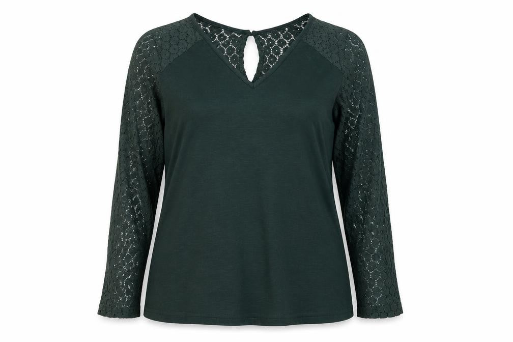Front view of SHEIN women’s green polyester basic t-shirt, size M, round neck