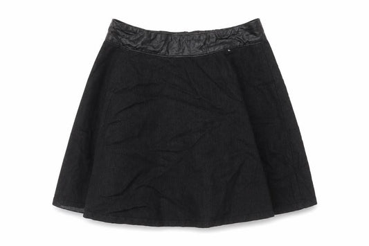 Front view of Denim & Co. women’s black cotton skater skirt, size UK 10, zip