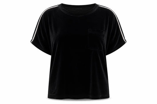 Front view of PRETTYLITTLETHING women’s black cotton basic t-shirt, size M, round neck - stripe detail