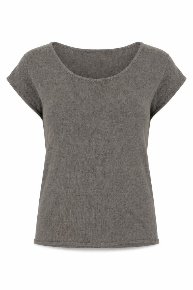 Front view of Alex & Co. women’s grey viscose basic t-shirt, size UK 14, round neck