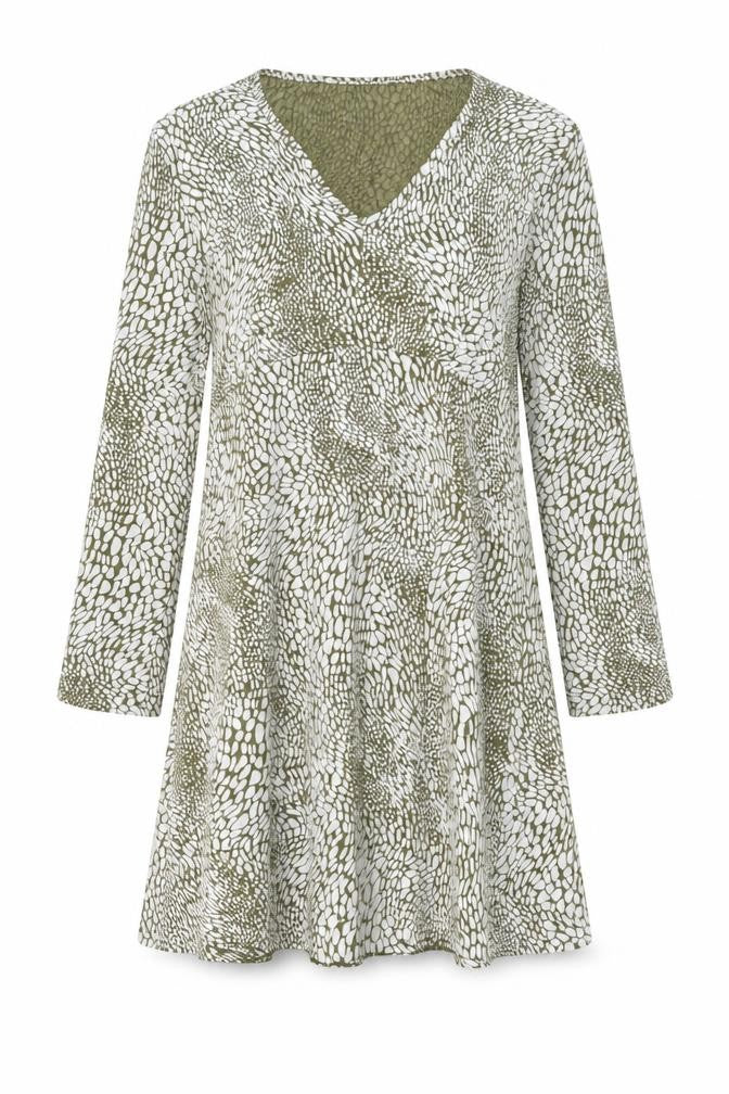 Front view of Missguided women’s green geometric polyester a-line, size UK 12, v-neck pullover