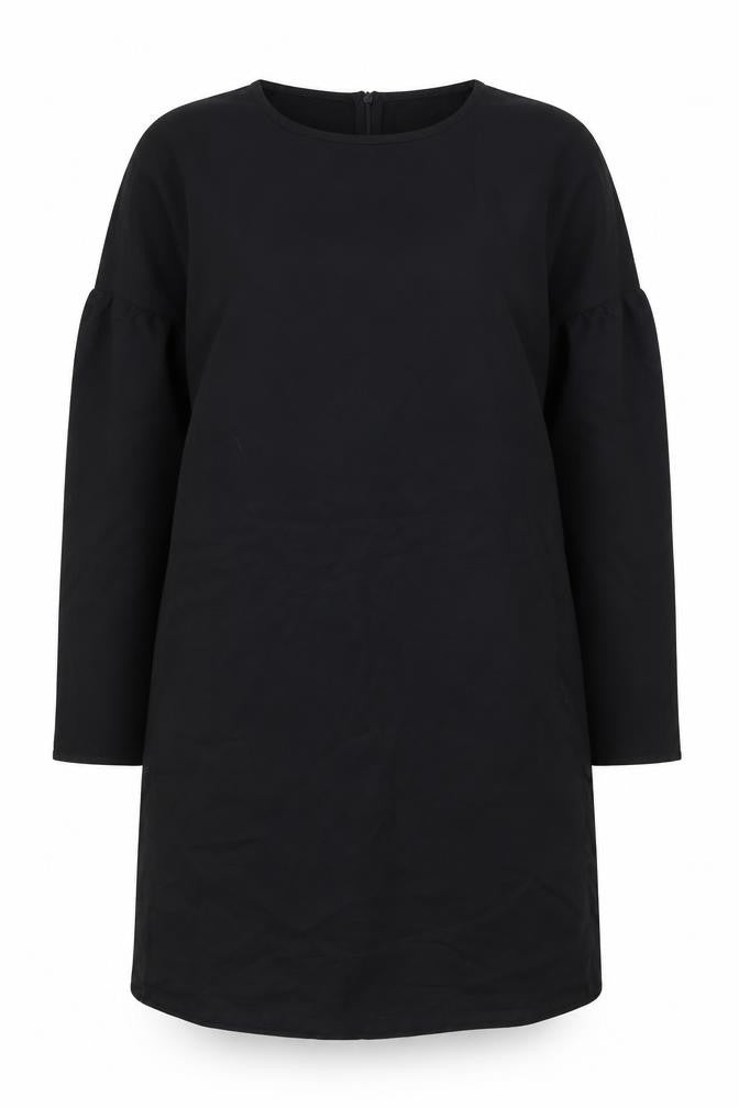 Front view of Boohoo women’s black polyester a-line, size UK 12, boat neck zip