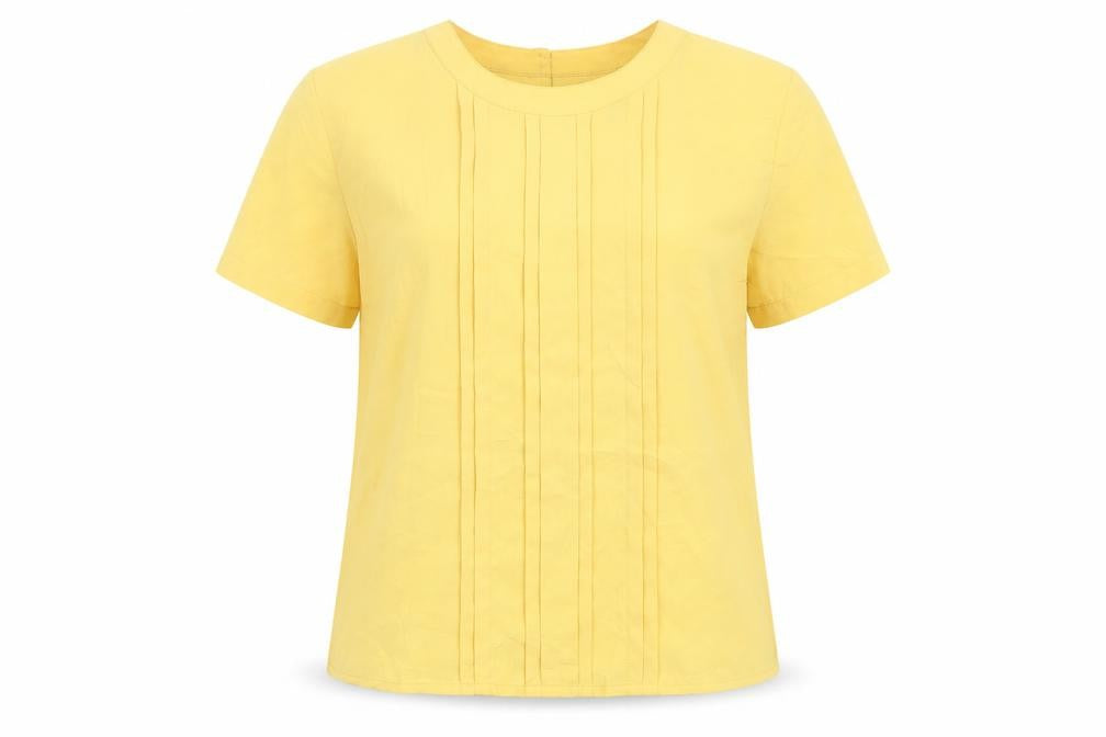 Front view of Karen Scott women’s yellow polyester basic t-shirt, size S, crew neck