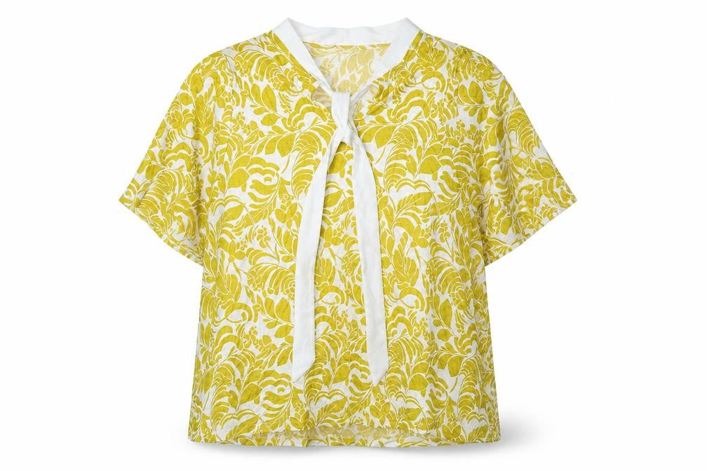 Front view of Marks & Spencer women’s yellow floral polyester basic blouse, size UK 20, v-neck