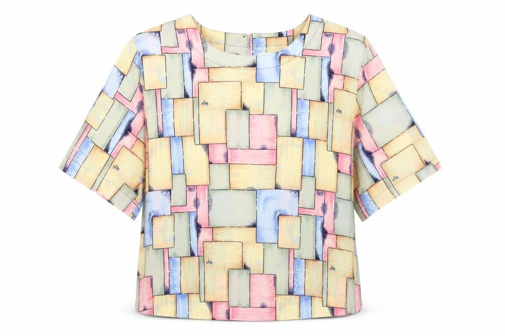 Front view of Modern Essentials women’s multicoloured geometric polyester tunic blouse, size L, round neck