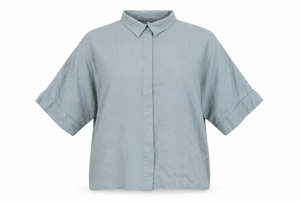 Front view of H&M women’s green polyester basic button-up, size XS, collared