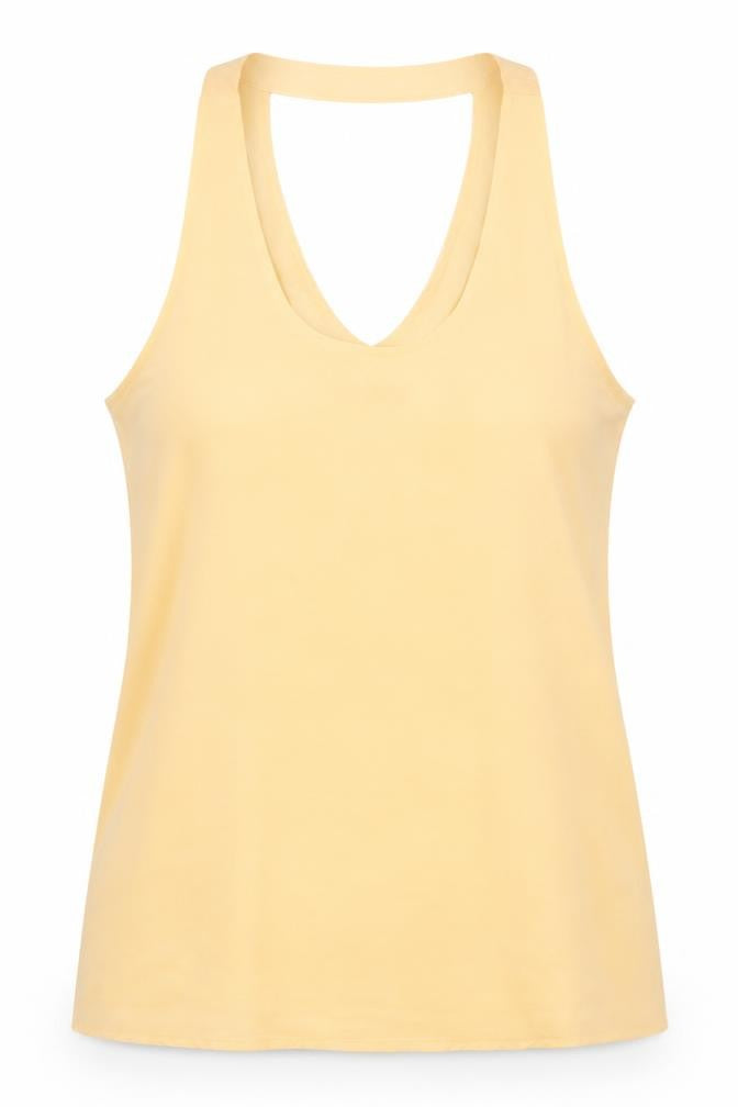 Front view of Quiz women’s pink viscose basic tank, size UK 8, scoop neck