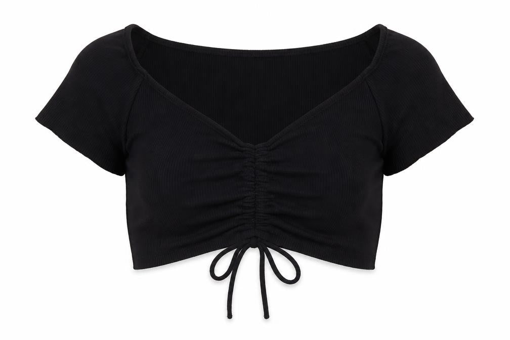 Front view of Forever 21 women’s black polyester cropped blouse, size M, scoop neck