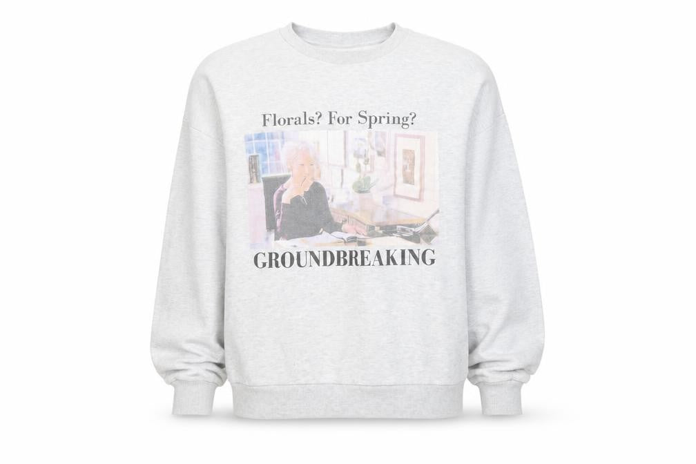 Front view of Difuzed women’s grey cotton pullover sweatshirt, size UK 22, pullover
