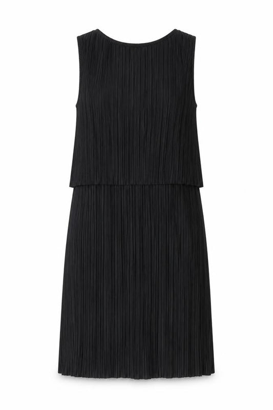 Front view of H&M women’s black polyester shift, size S, round neck pullover