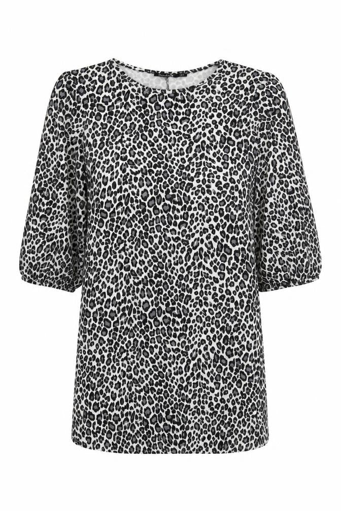 Front view of Boohoo women’s black animal print polyester shift, size UK 8, boat neck pullover - leopard print