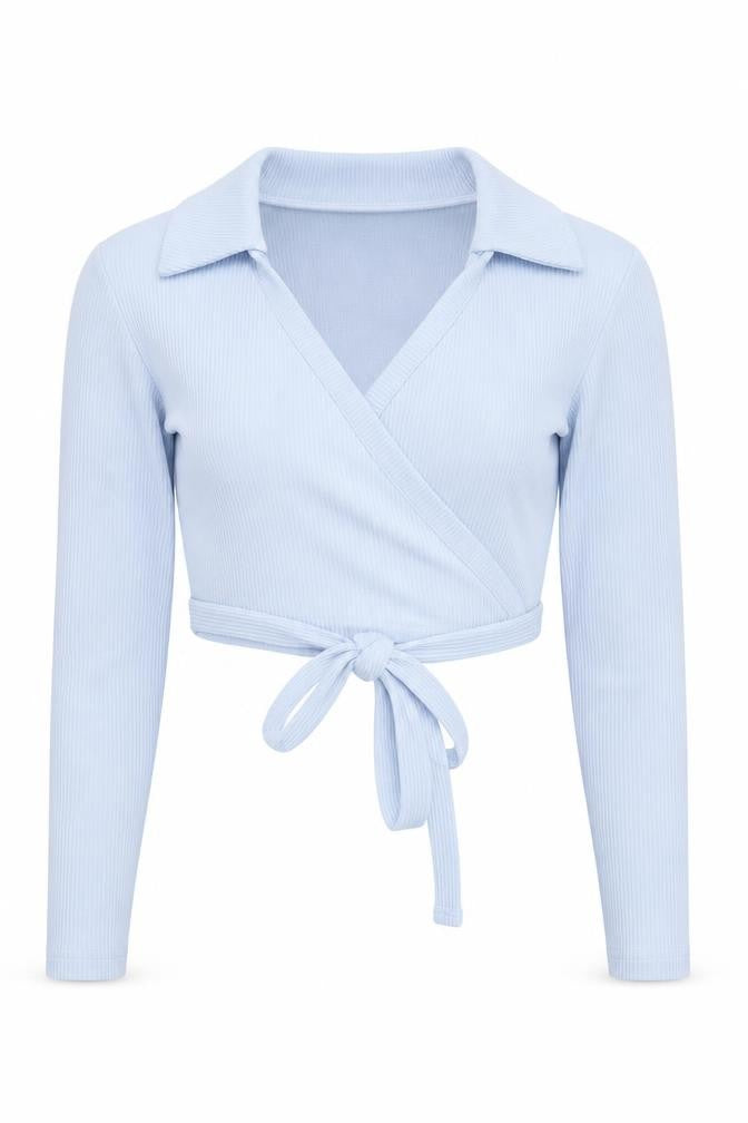 Front view of Franklin & Marshall women’s blue polyester cropped t-shirt, size S, v-neck