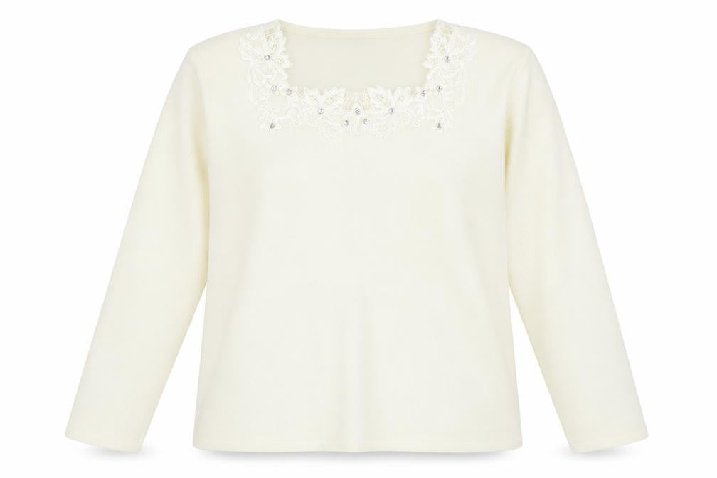 Front view of Bonmarché women’s ivory square neck acrylic jumper, size L