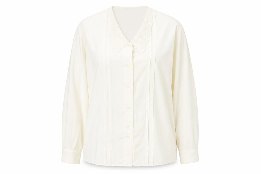 Front view of Preworn women’s ivory polyester basic button-up, size UK 18, v-neck