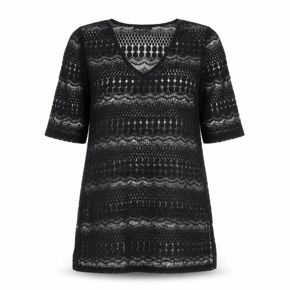 Front view of New Look women’s black geometric polyester a-line, size S, v-neck pullover