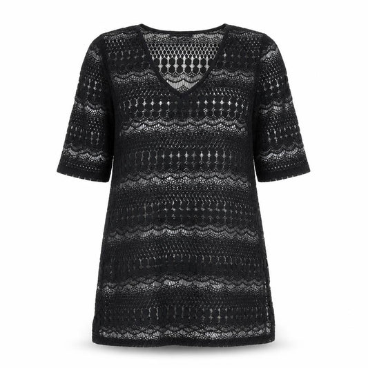 Front view of New Look women’s black geometric polyester a-line, size S, v-neck pullover