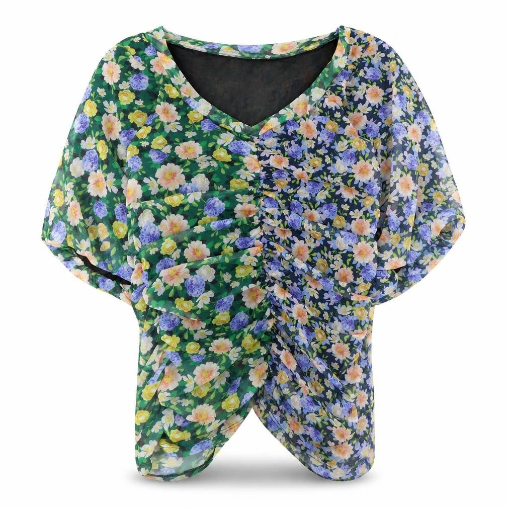 Front view of Boohoo women’s multicoloured floral polyester basic blouse, size M, scoop neck - ruched