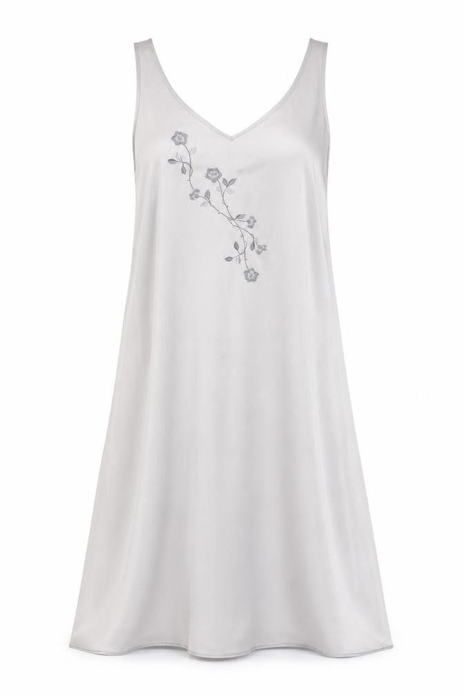 Front view of women’s silver polyester trapeze & swing one size v-neck pullover