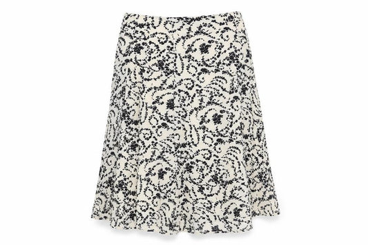 Front view of ICHI women’s white floral polyester swing skirt, size UK 10, zip