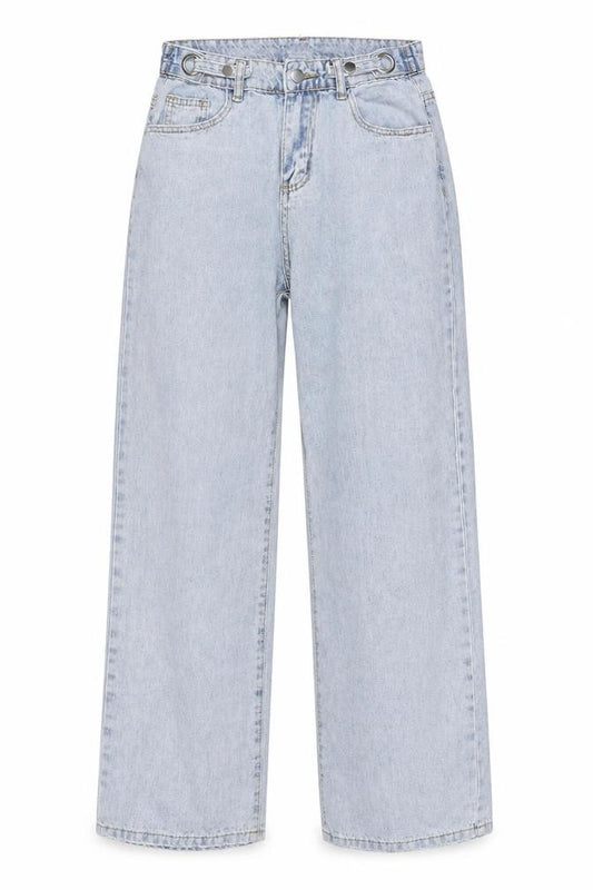 Front view of women’s blue cotton mom jeans, size UK 26, in regular zip