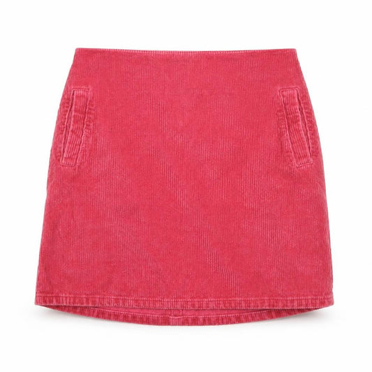 Front view of New Look women’s red cotton straight & pencil skirt, size UK 6, zip