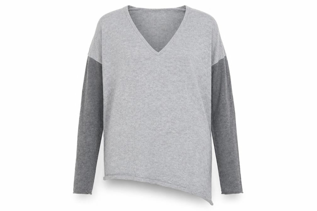 Front view of Preworn women’s grey v-neck wool jumper, size S