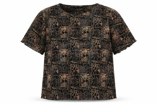 Front view of Preworn women’s black geometric polyester basic t-shirt, size M, round neck