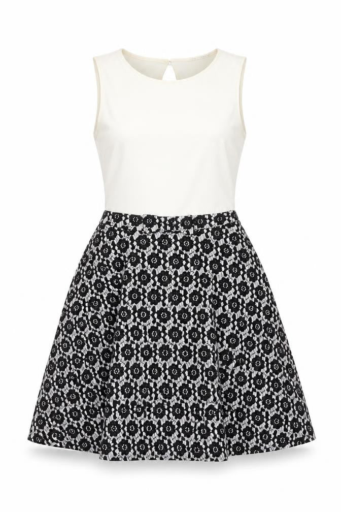 Miss Selfridge Womens Black Floral Polyester Fit & Flare Size 8 Round Neck Button