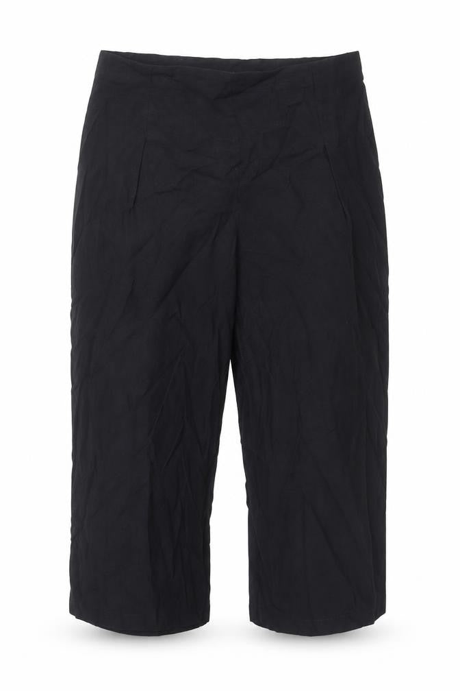 Front view of Et Vous women’s black viscose trousers, size UK 14, regular zip