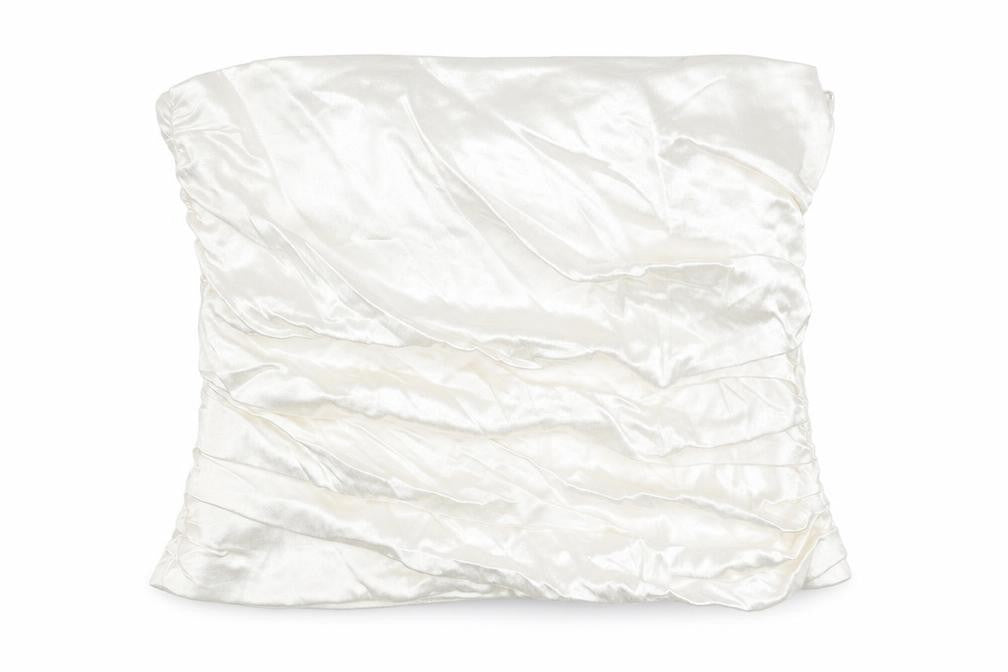 Front view of Zara women’s white polyester cropped blouse, size 2XL, off the shoulder