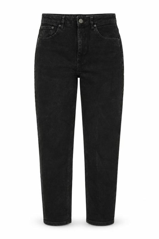 Front view of ASOS women’s black cotton straight jeans, size UK 28, in, 32-inch leg regular button