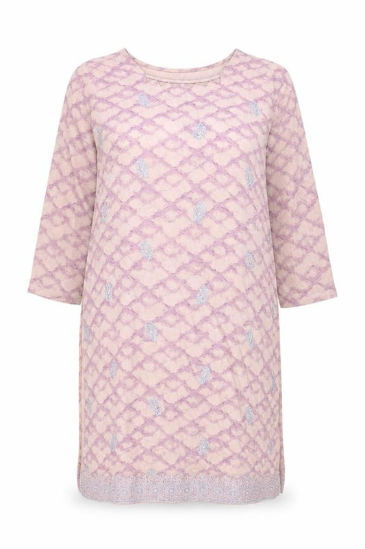 Front view of women’s pink geometric polyester shift one size square neck pullover