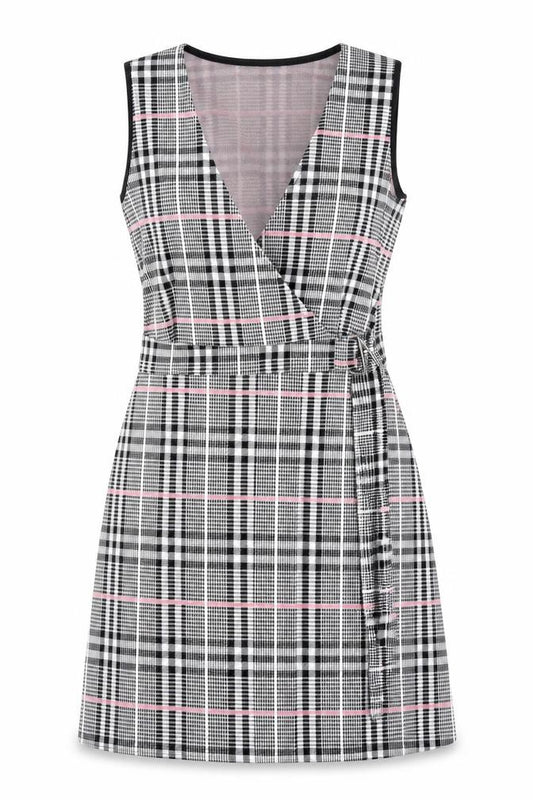 Front view of Quiz women’s black plaid polyester a-line, size UK 6, v-neck pullover