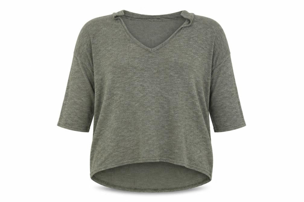 Front view of New Look women’s green round neck viscose jumper, size S