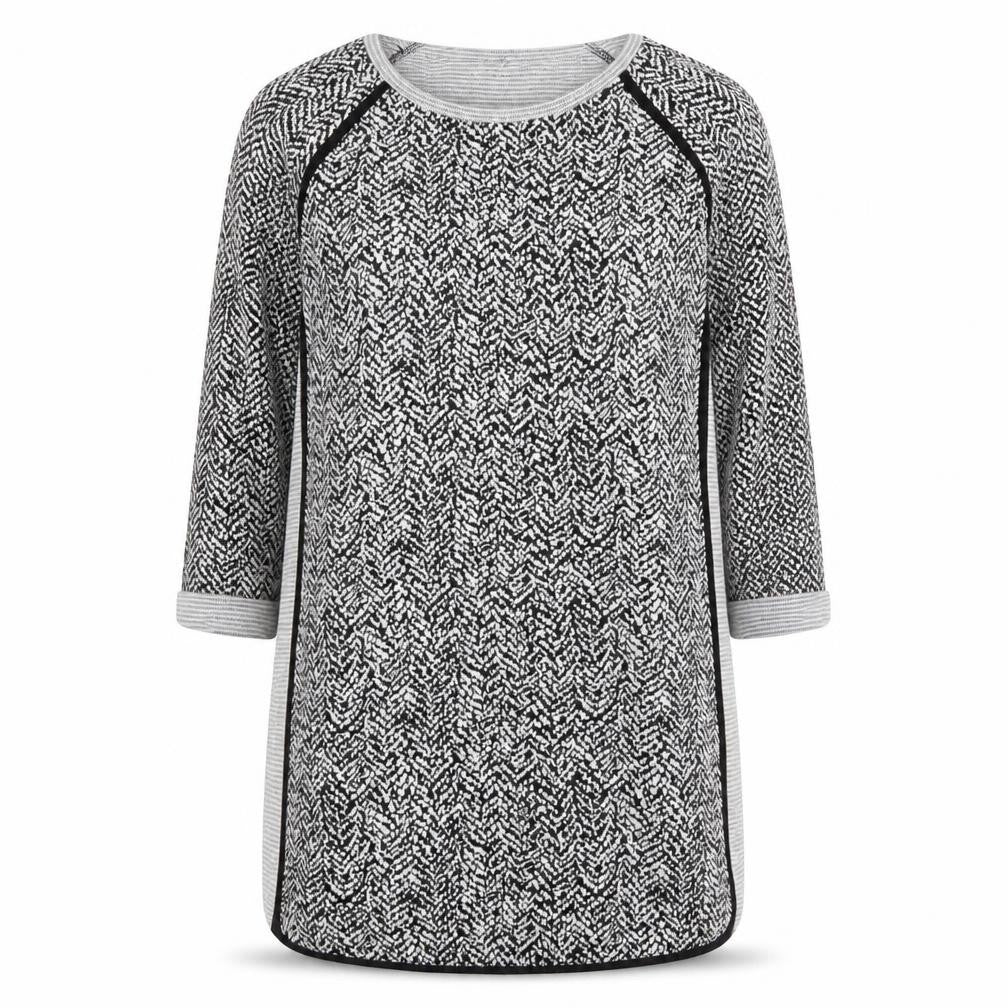 Front view of Next women’s grey geometric cotton shift, size UK 14, scoop neck pullover