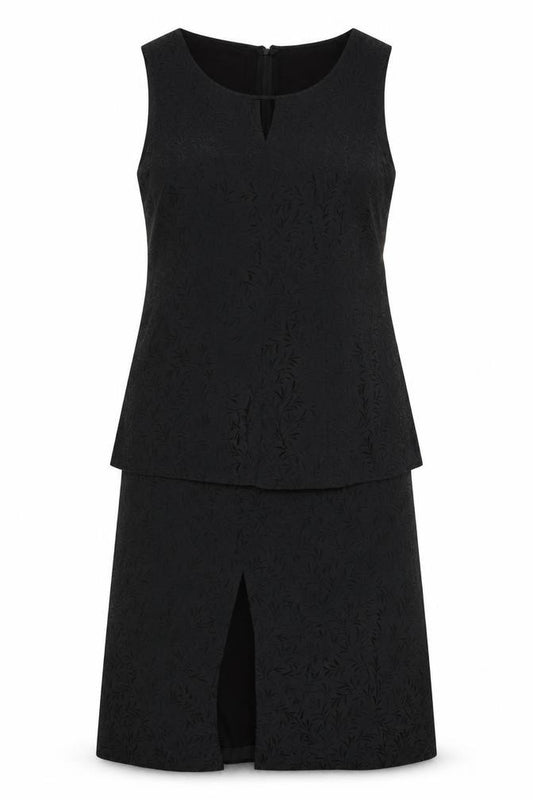 Front view of Gerry Weber women’s black polyester a-line, size UK 14, v-neck zip