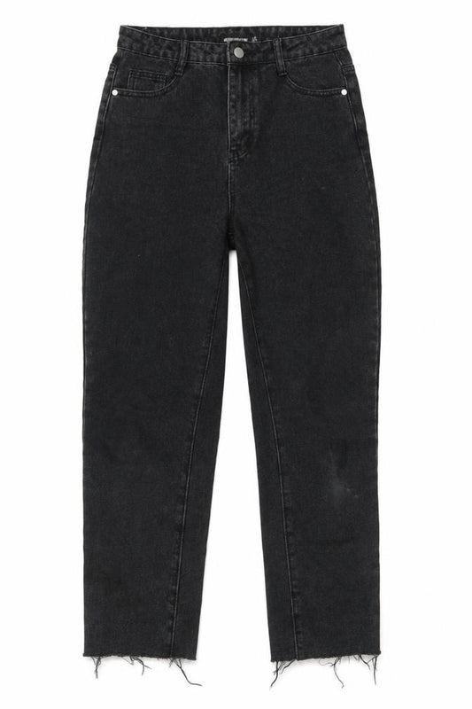 Front view of PRETTYLITTLETHING women’s black cotton straight jeans, size UK 6, regular zip