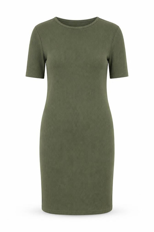 Front view of Boohoo women’s green polyester shift, size UK 8, round neck pullover