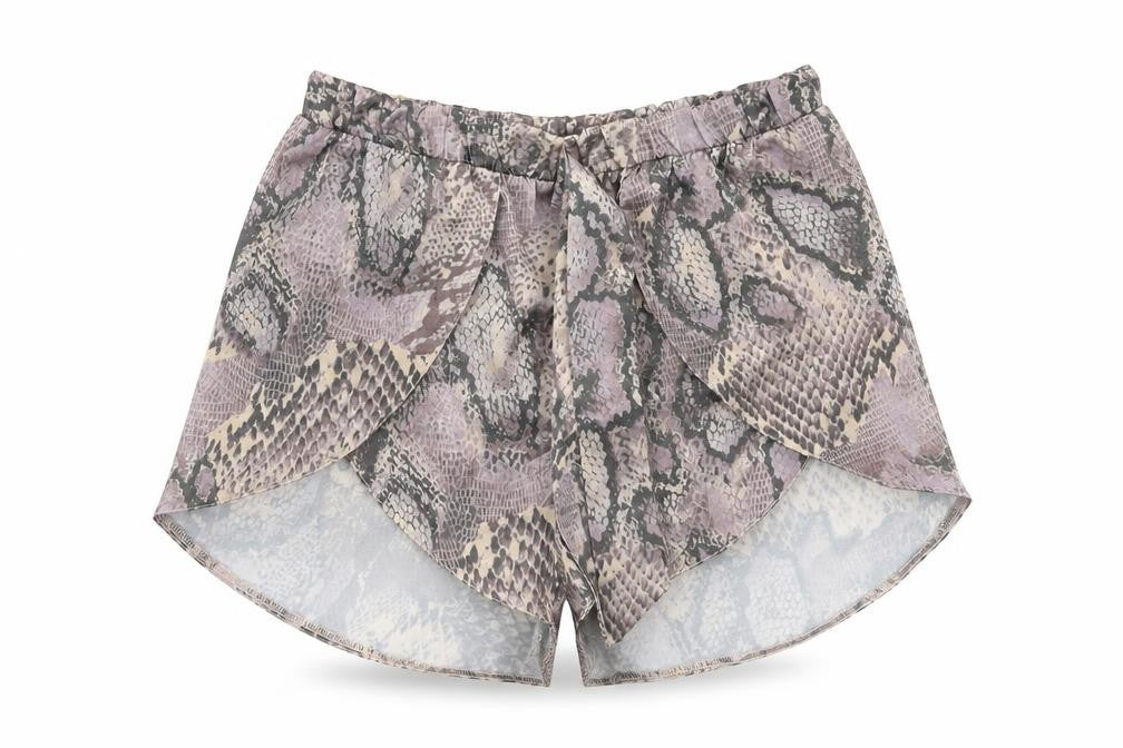 New Look Womens Grey Animal Print Polyester Hot Pants Shorts Size 8 Regular Pull On - Snakeskin Pattern